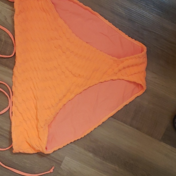Sale! 🧡Good American bikini set - Picture 5 of 8
